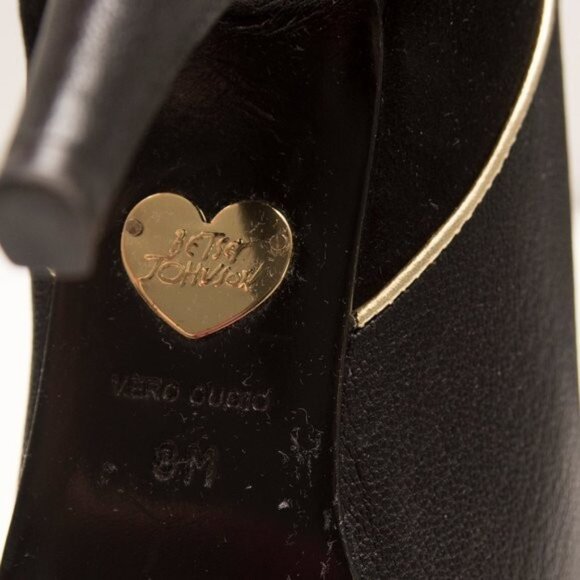 Betsey Johnson Leather Ankle Boots Booties Gold Trim SIZE 8 - Picture 8 of 8